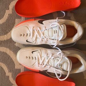 Nike CT cut 1 rare edition M9.5 like new